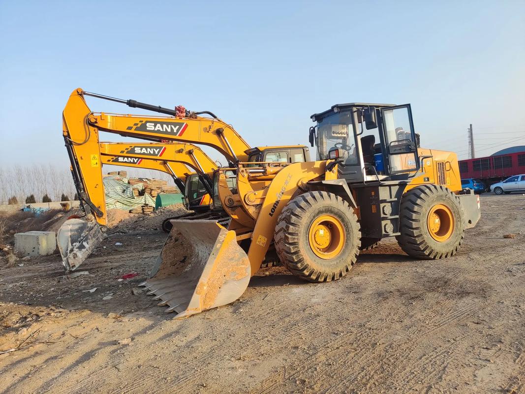 眾通工程機(jī)械設(shè)備 優(yōu)質(zhì)設(shè)備租賃，助力室外裝飾裝潢工程高效推進(jìn)